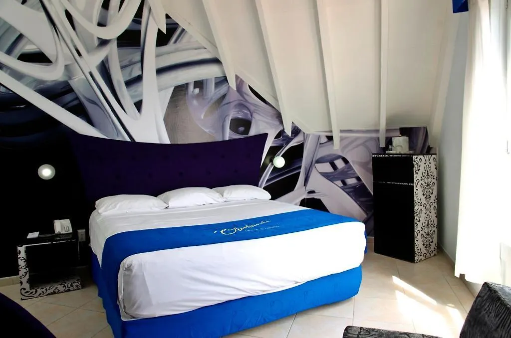 ***  Otrobanda Hotel Willemstad Curaçao